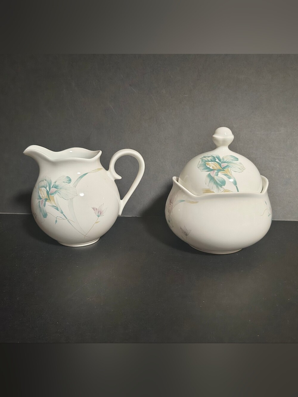 Mikasa Rondo EJ 902 French Iris Creamer and Sugar Bowl Vintage Made In Japan